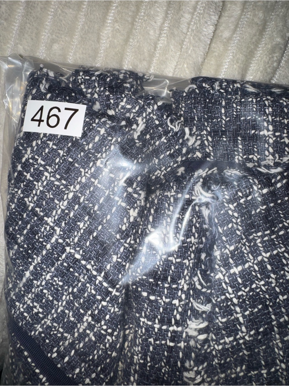PAIGE Chelsee Puff-Sleeve Crop Blazer/Size Medium - Picture 10 of 10